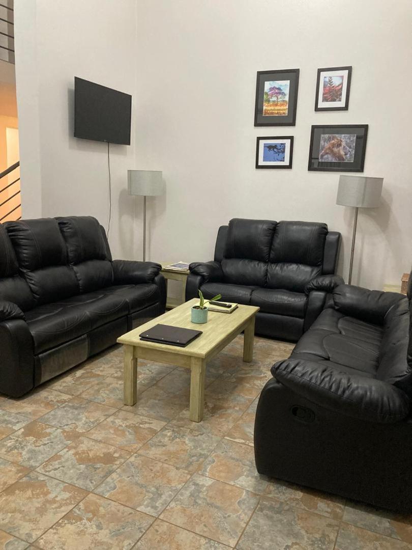 Livivane Guest House Simunye Екстериор снимка