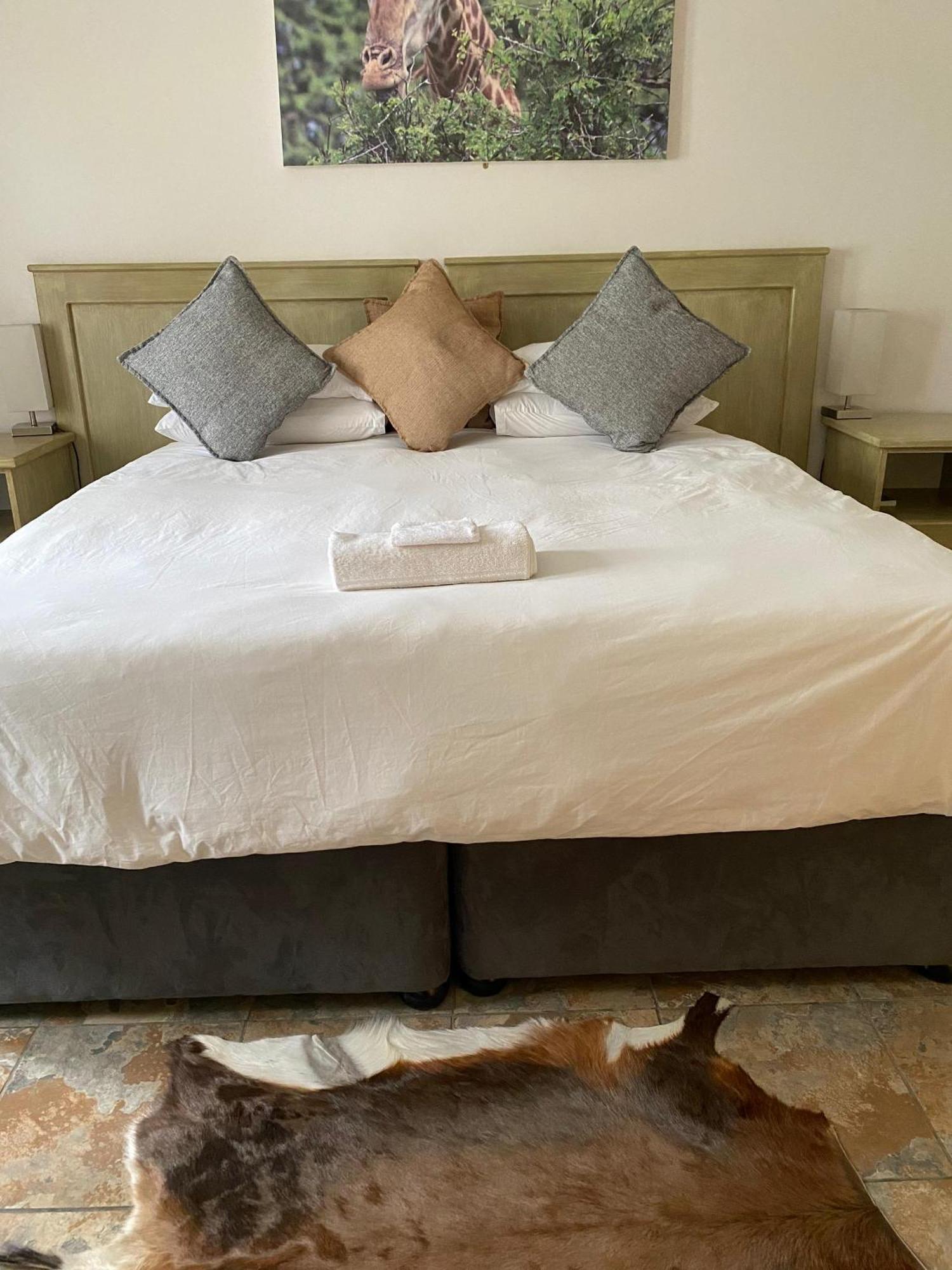 Livivane Guest House Simunye Екстериор снимка